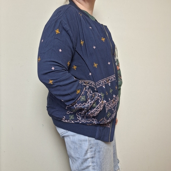 Knox Rose Lightweight Blue and Pink Embroidered Bomber Jacket Size Small - Picture 2 of 12